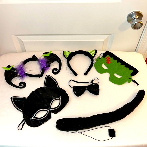 Halloween Accessories | 6 Pieces | Cat | Bat | Frankenstein - Picture 1 of 13
